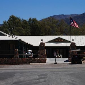 Stovepipe Wells Village